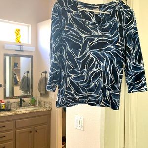 Comfy 3/4 length sleeve  Tshirt